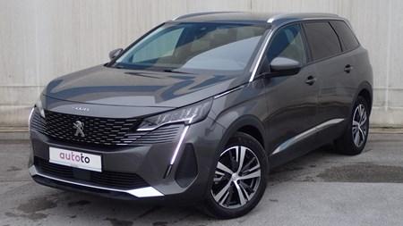 Peugeot 5008 2021