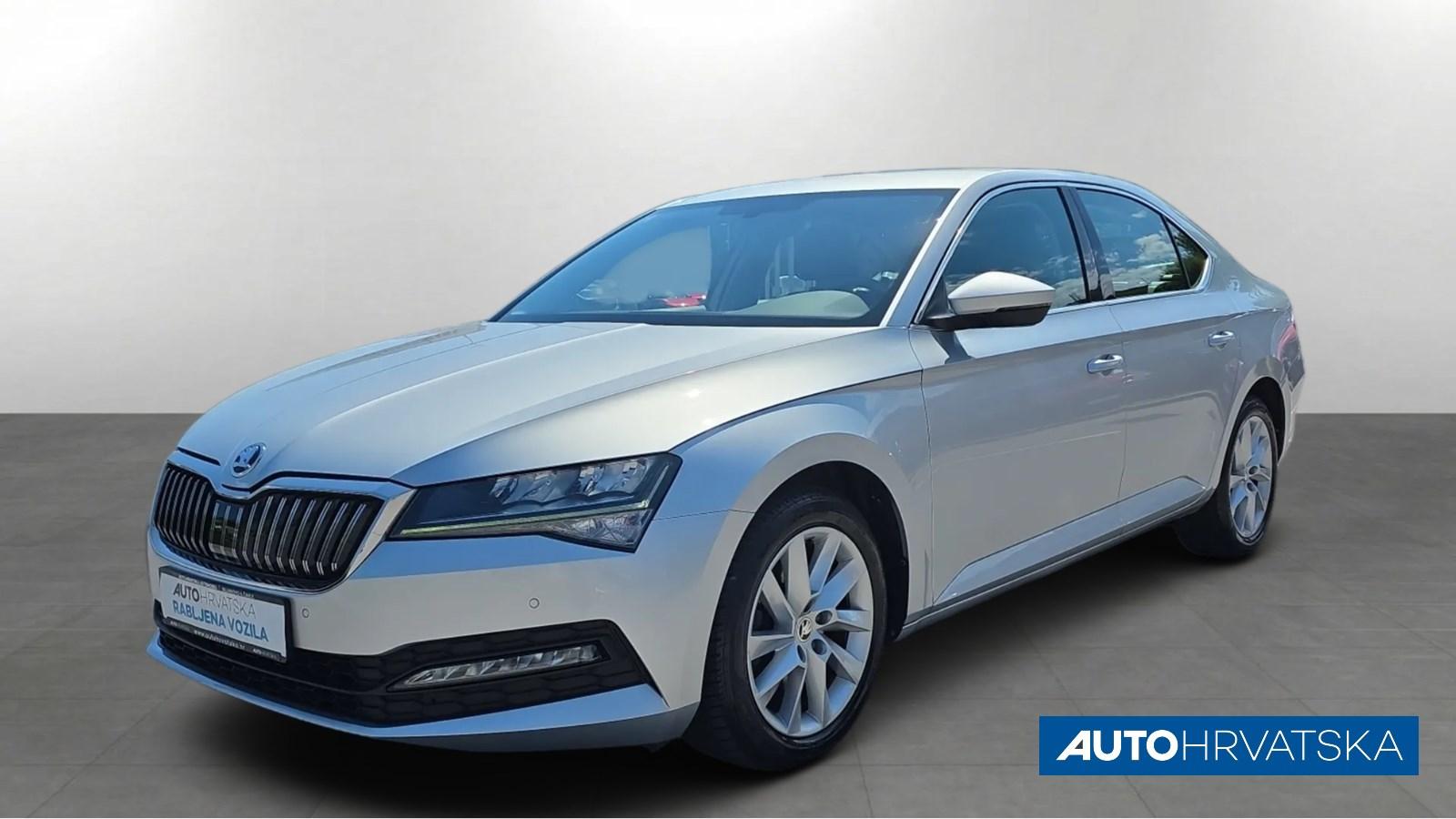 Škoda Superb 2021