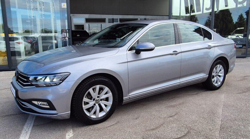 Volkswagen Passat 2022