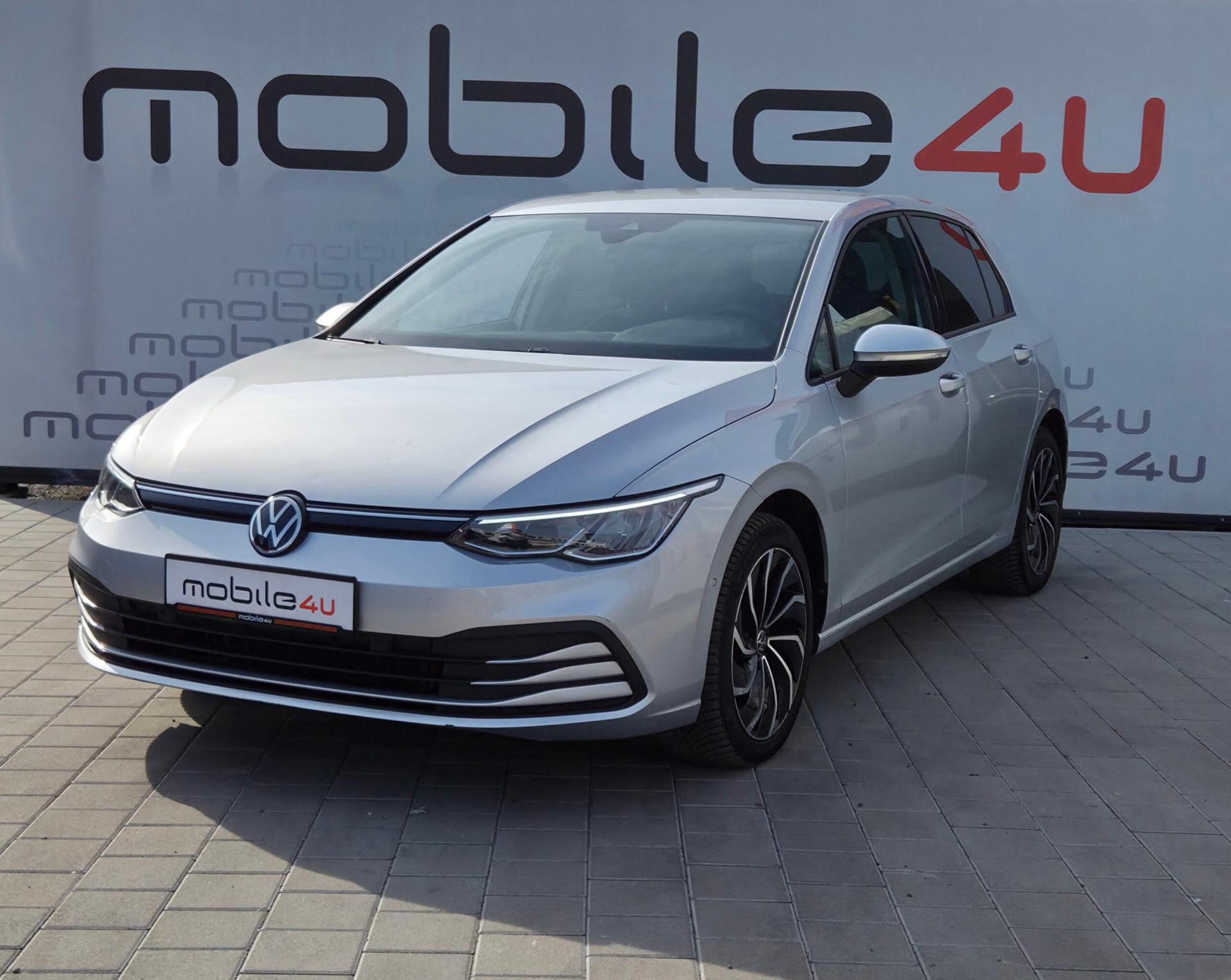 Volkswagen Golf VIII