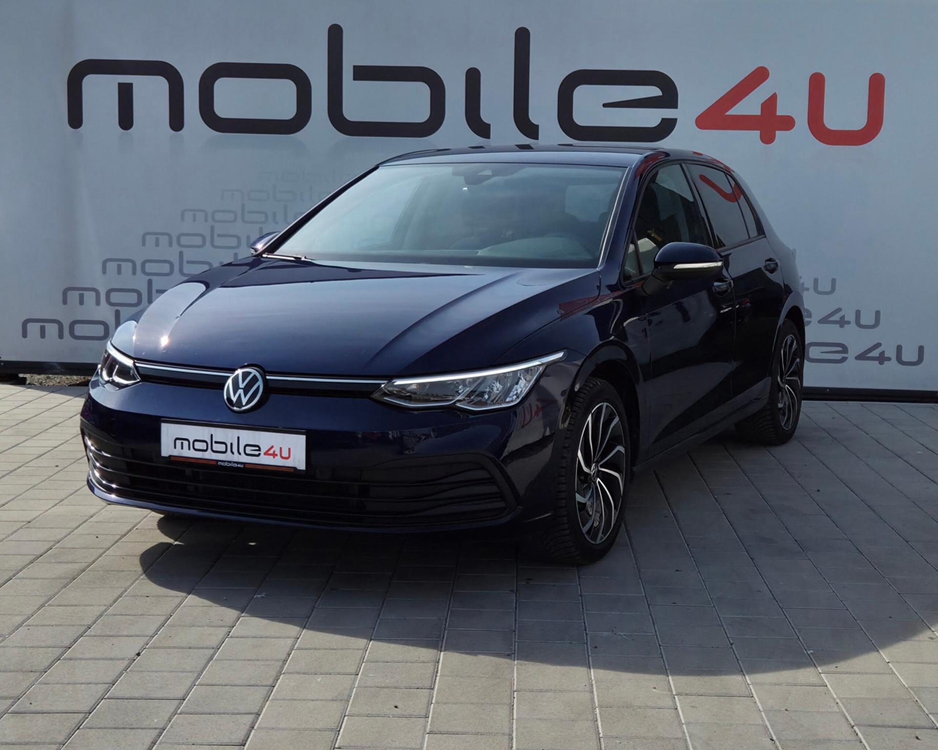 Volkswagen Golf VIII