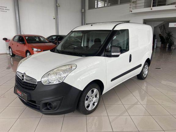 Opel Combo 2024