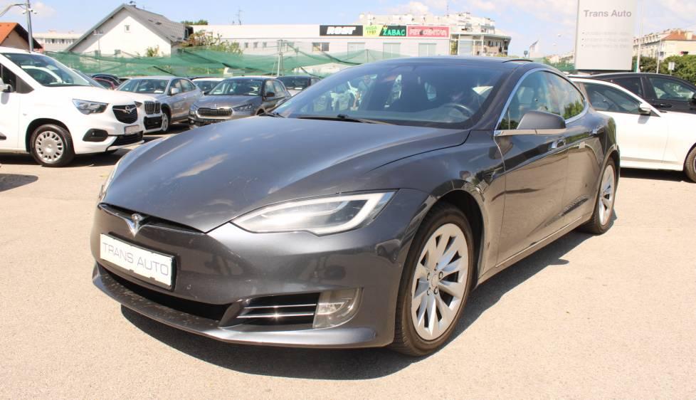 Tesla Model S 2016