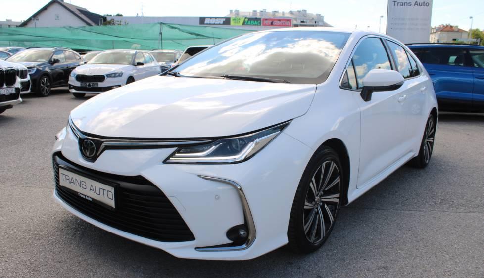 Toyota Corolla Sedan
