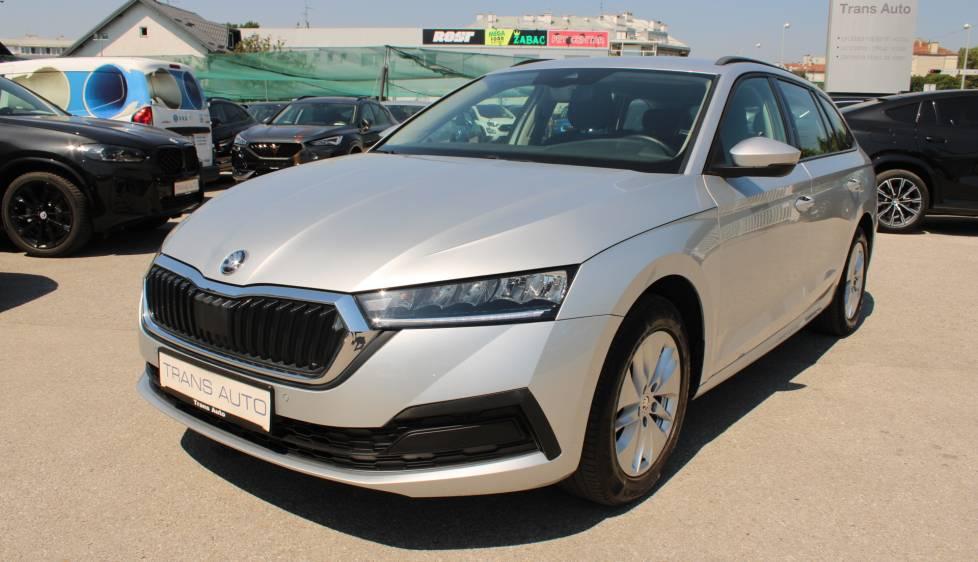 Škoda Octavia Combi 2023