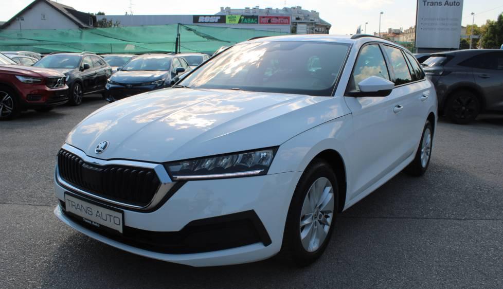 Škoda Octavia Combi 2023