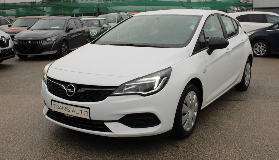 Opel Astra 2021