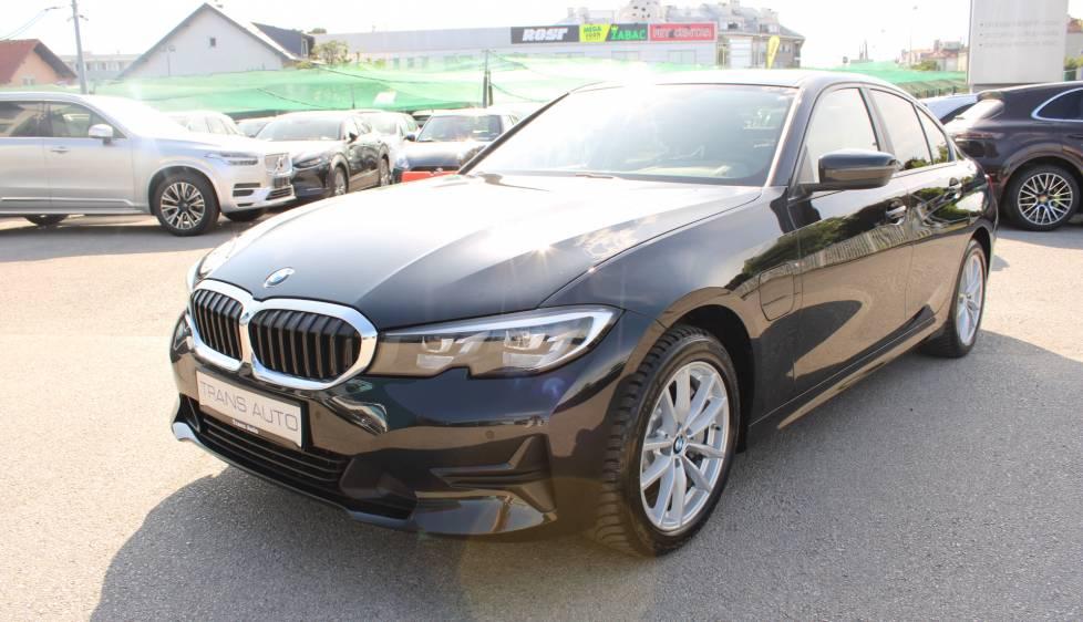 BMW Serija 3 2021