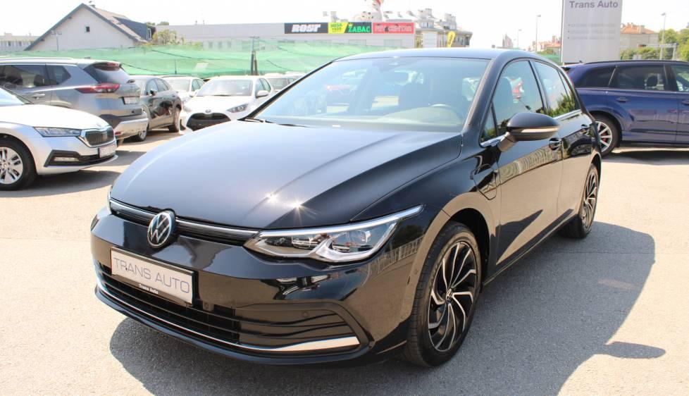 Volkswagen Golf VIII 2021