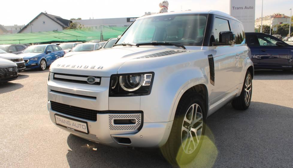Land Rover Defender 2022