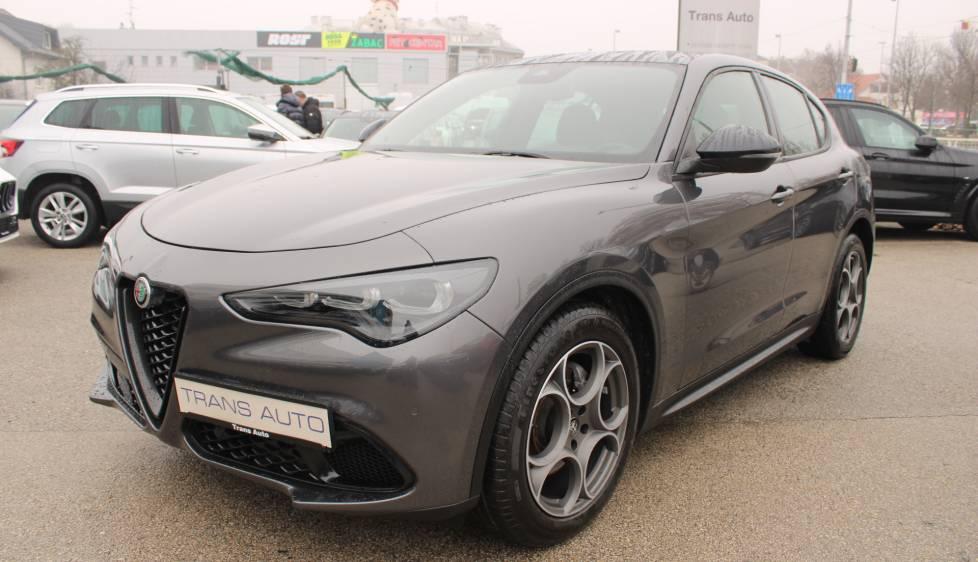 Alfa Romeo Stelvio 2023