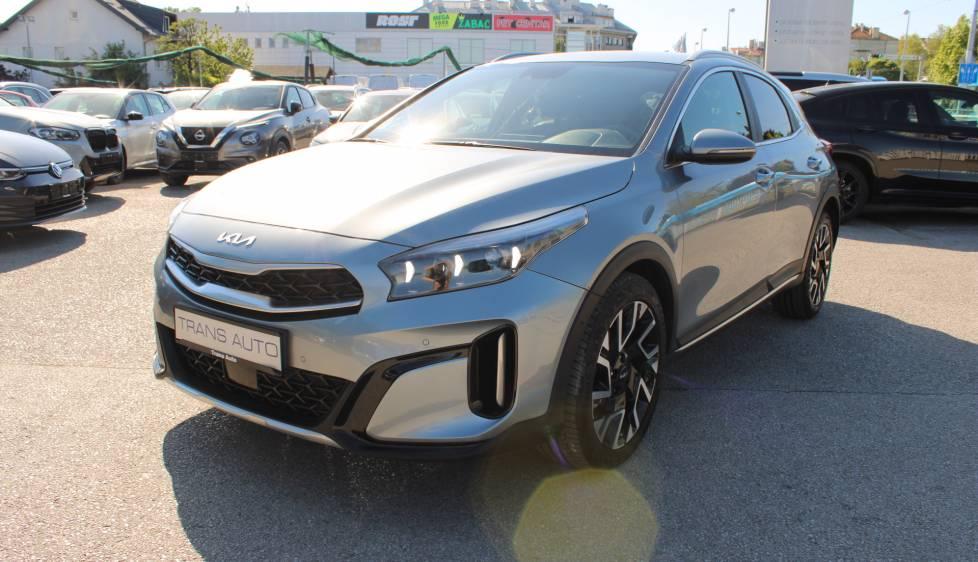 Kia Xcee'd 2023